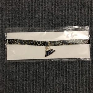 My. Fuji Choker Necklace